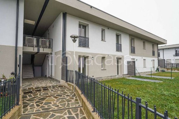 appartamento in vendita a Capriate San Gervasio
