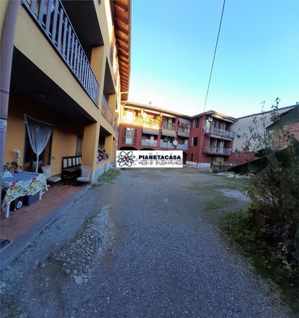 appartamento in vendita a Capriate San Gervasio in zona Capriate