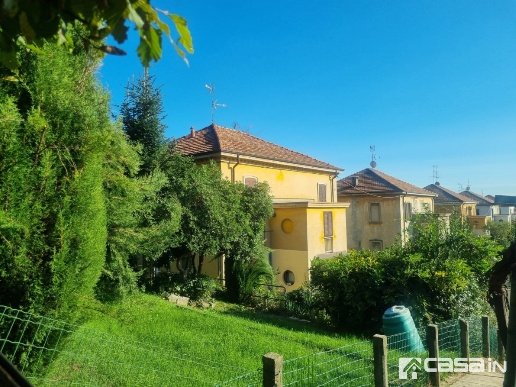 appartamento in vendita a Capriate San Gervasio in zona Crespi d'Adda