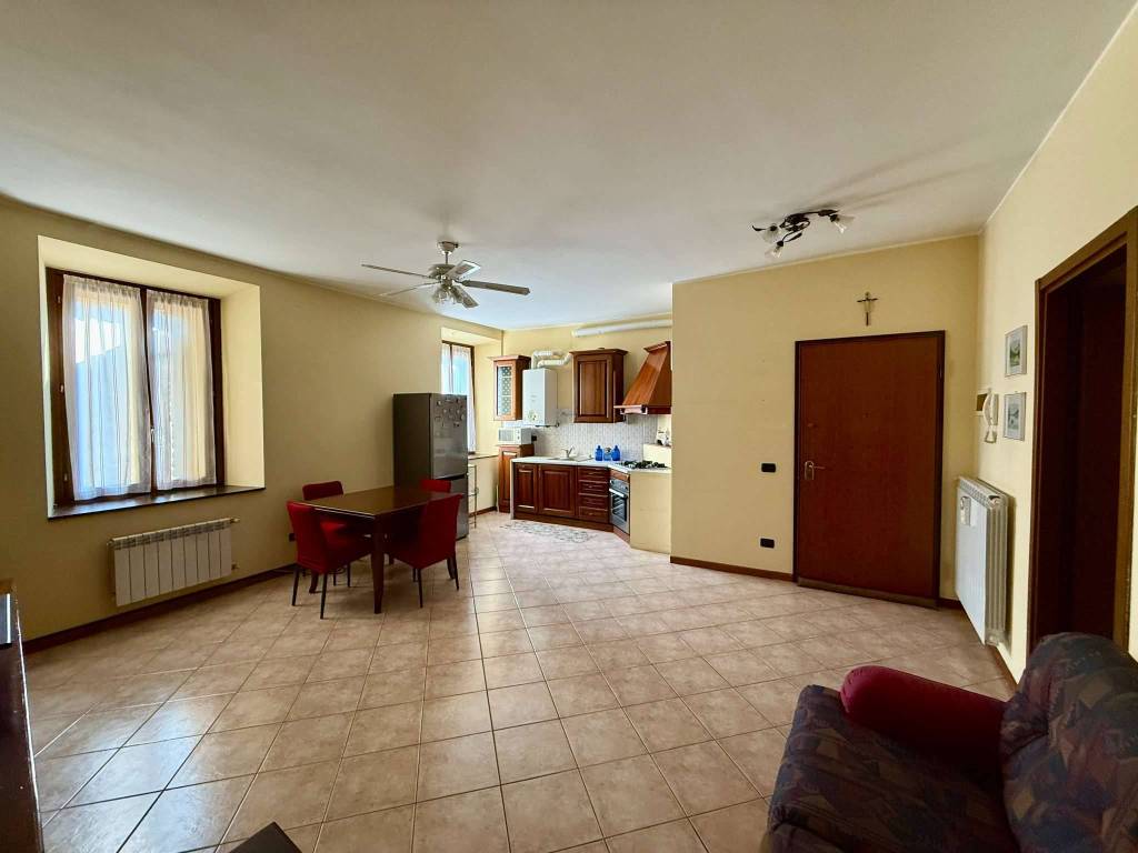 appartamento in vendita a Capriate San Gervasio