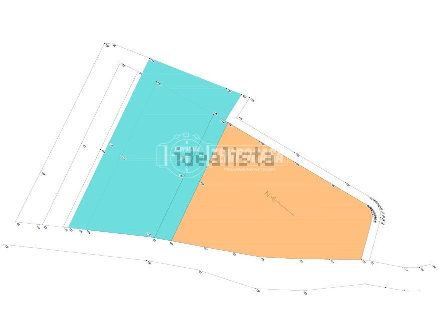 terreno edificabile in vendita a Capriate San Gervasio