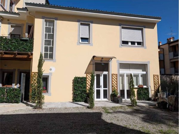 appartamento in vendita a Capriate San Gervasio