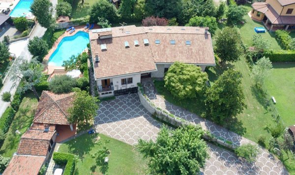 villa in vendita a Capriate San Gervasio