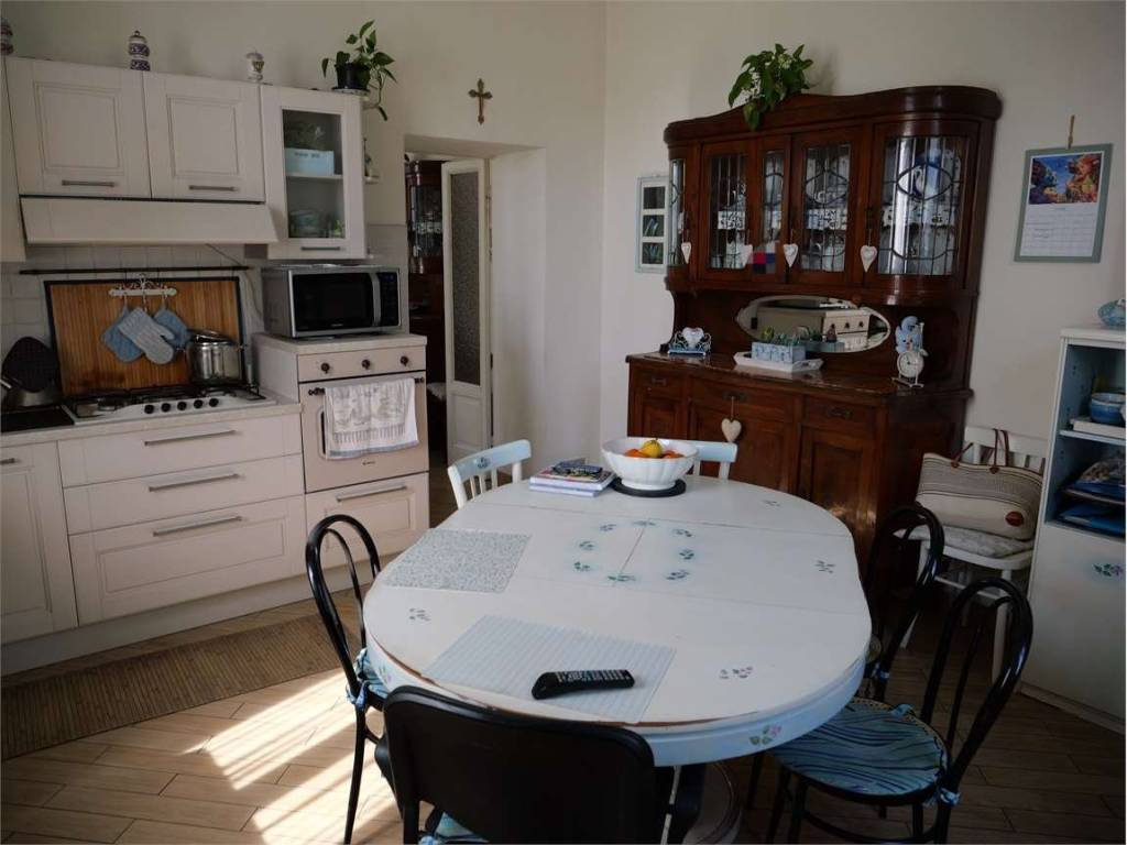 casa indipendente in vendita a Capriate San Gervasio in zona Crespi d'Adda