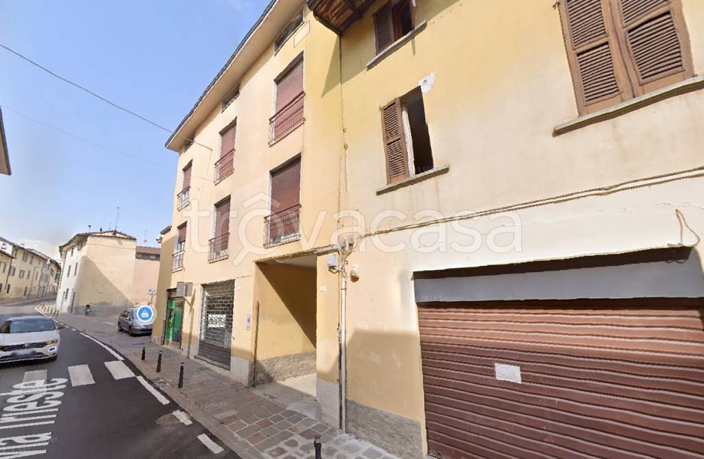 appartamento in vendita a Capriate San Gervasio