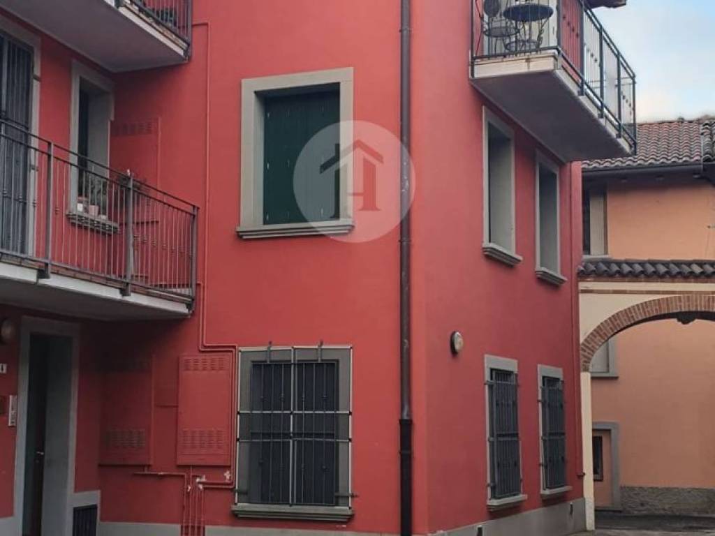 appartamento in vendita a Capriate San Gervasio