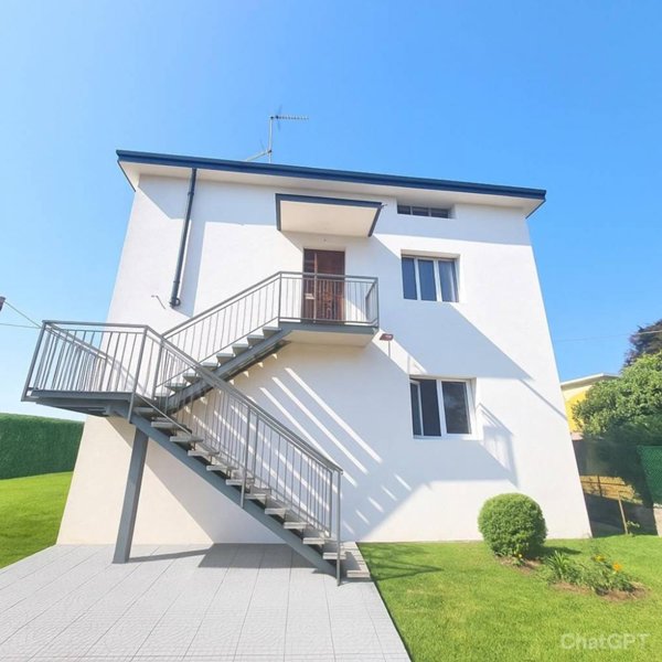 casa indipendente in vendita a Capriate San Gervasio in zona Capriate