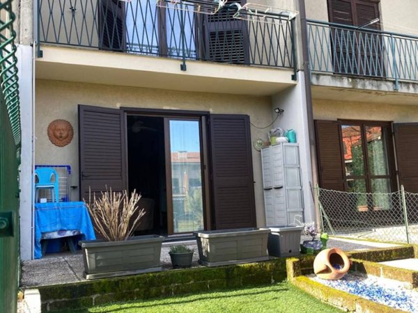 casa indipendente in vendita a Capriate San Gervasio