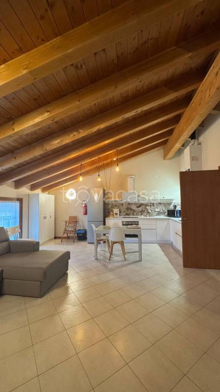 appartamento in vendita a Capriate San Gervasio