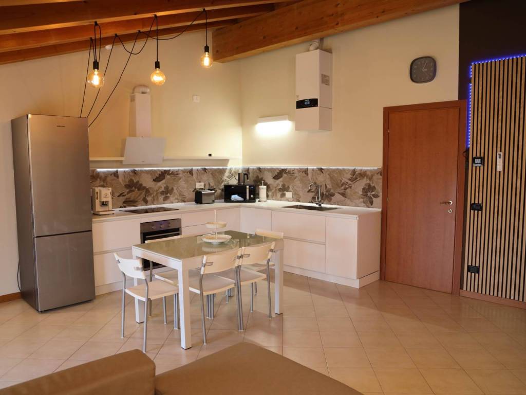 appartamento in vendita a Capriate San Gervasio in zona Capriate