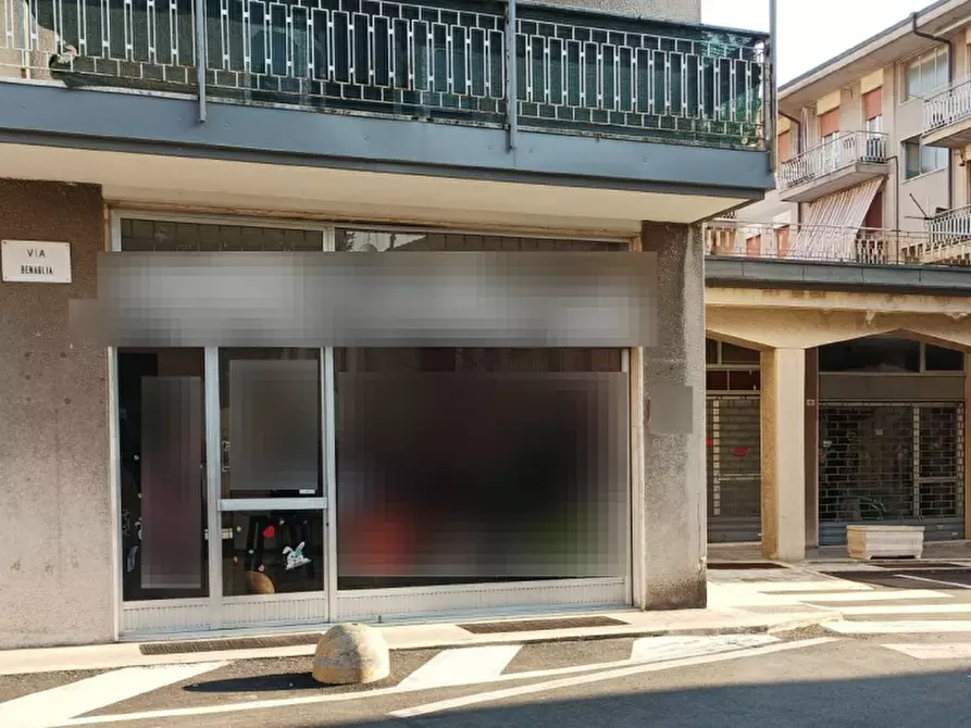 negozio in vendita a Capriate San Gervasio