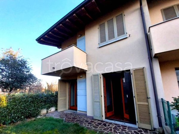 appartamento in vendita a Capriate San Gervasio