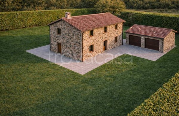 casa indipendente in vendita a Capriate San Gervasio