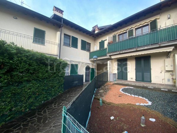 appartamento in vendita a Capriate San Gervasio