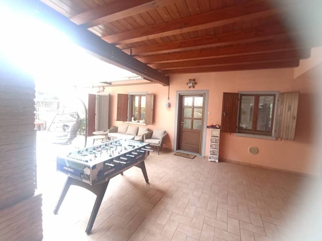 appartamento in vendita a Capriate San Gervasio