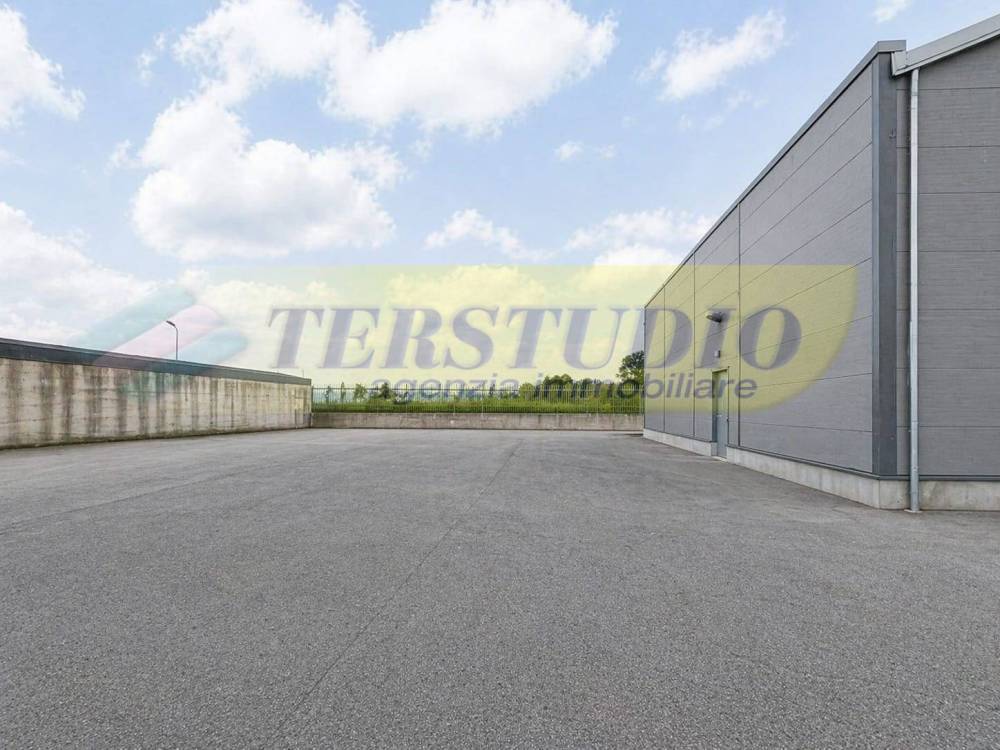 terreno edificabile in vendita a Capriate San Gervasio