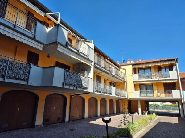 appartamento in vendita a Capriate San Gervasio