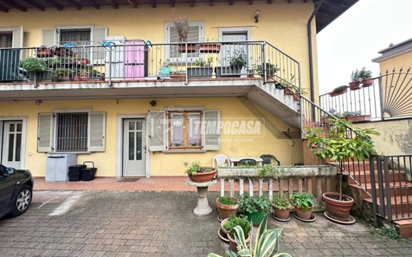 appartamento in vendita a Capriate San Gervasio