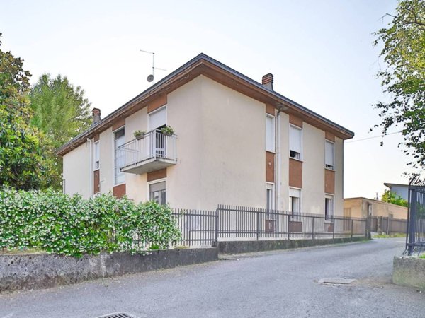 appartamento in vendita a Capriate San Gervasio