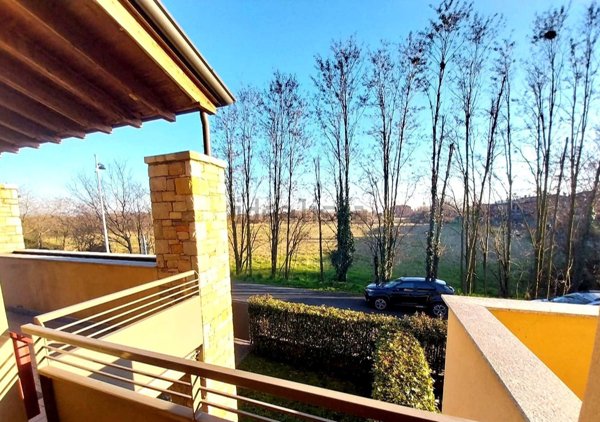 appartamento in vendita a Capriate San Gervasio in zona Crespi d'Adda