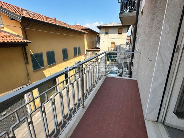 appartamento in vendita a Capriate San Gervasio in zona Capriate