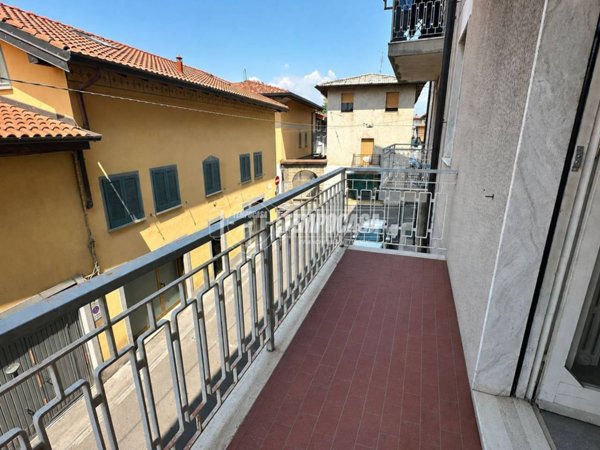 appartamento in vendita a Capriate San Gervasio in zona Capriate