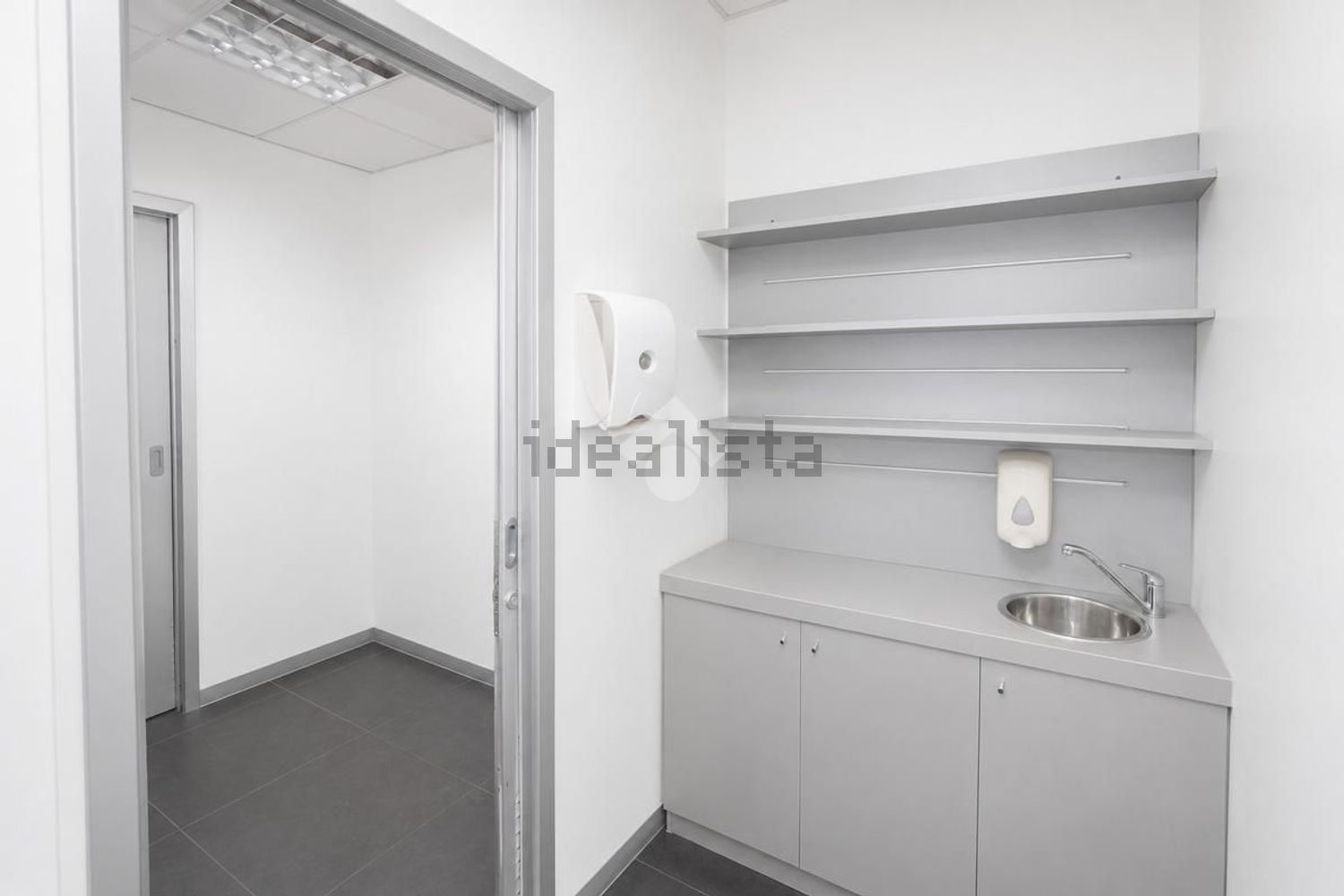 ufficio in vendita a Capriate San Gervasio in zona Capriate