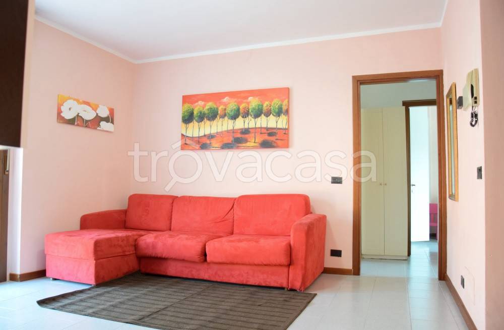 appartamento in vendita a Capriate San Gervasio in zona Capriate