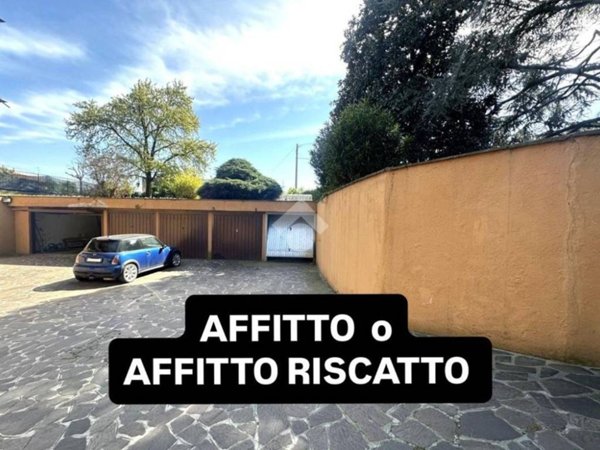 box auto in vendita a Capriate San Gervasio in zona Capriate