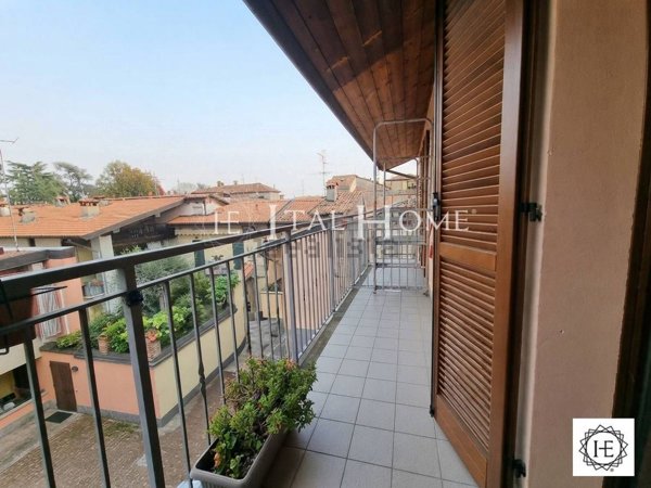 appartamento in vendita a Capriate San Gervasio in zona Capriate