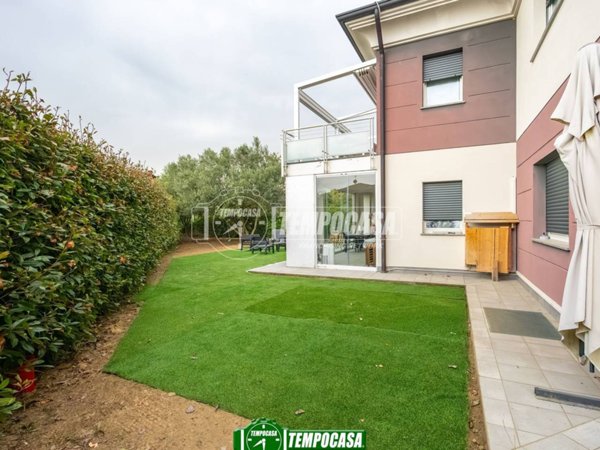 appartamento in vendita a Capriate San Gervasio in zona Capriate