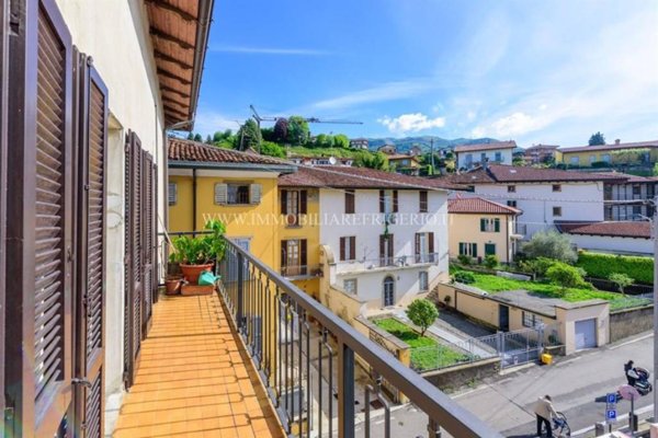 casa indipendente in vendita a Caprino Bergamasco