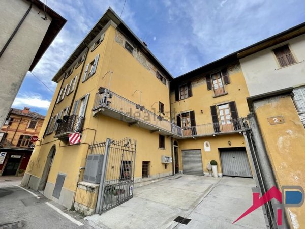 appartamento in vendita a Caprino Bergamasco