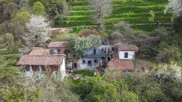 appartamento in vendita a Caprino Bergamasco