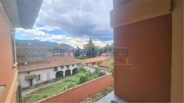 appartamento in vendita a Caprino Bergamasco