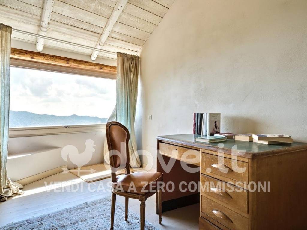 casa indipendente in vendita a Caprino Bergamasco in zona Opreno