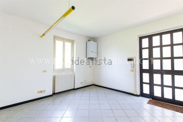 appartamento in vendita a Caprino Bergamasco in zona Prato
