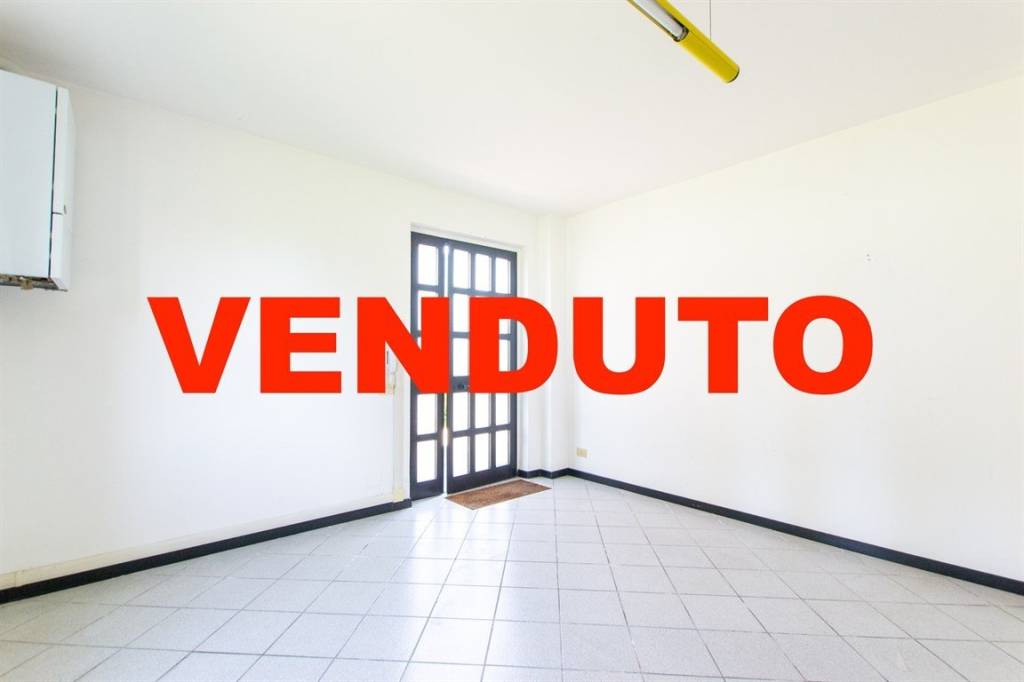 appartamento in vendita a Caprino Bergamasco in zona Ombria