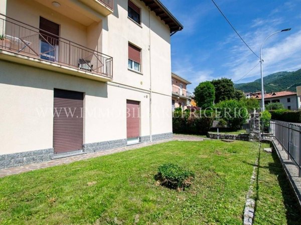 appartamento in vendita a Caprino Bergamasco