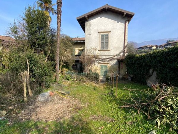 casa indipendente in vendita a Caprino Bergamasco