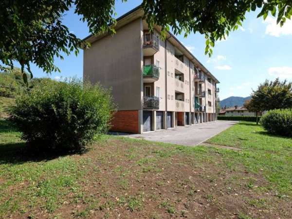 appartamento in vendita a Caprino Bergamasco