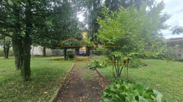 appartamento in vendita a Caprino Bergamasco