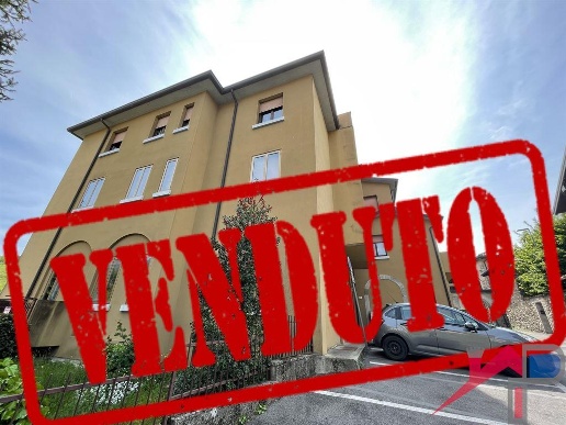 appartamento in vendita a Caprino Bergamasco