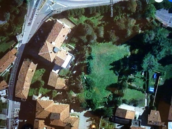 appartamento in vendita a Caprino Bergamasco