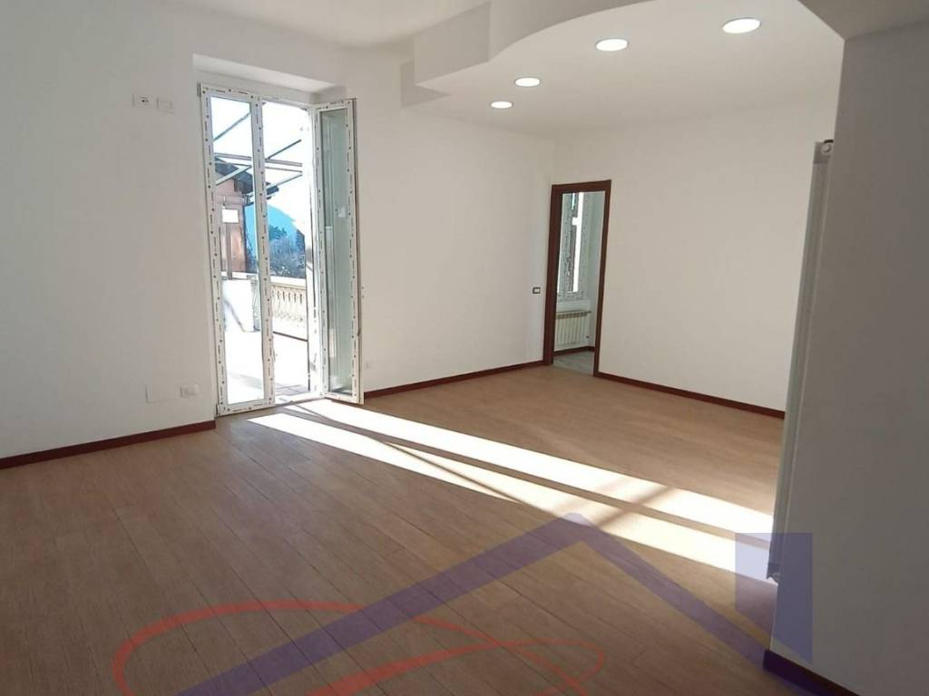 appartamento in vendita a Caprino Bergamasco