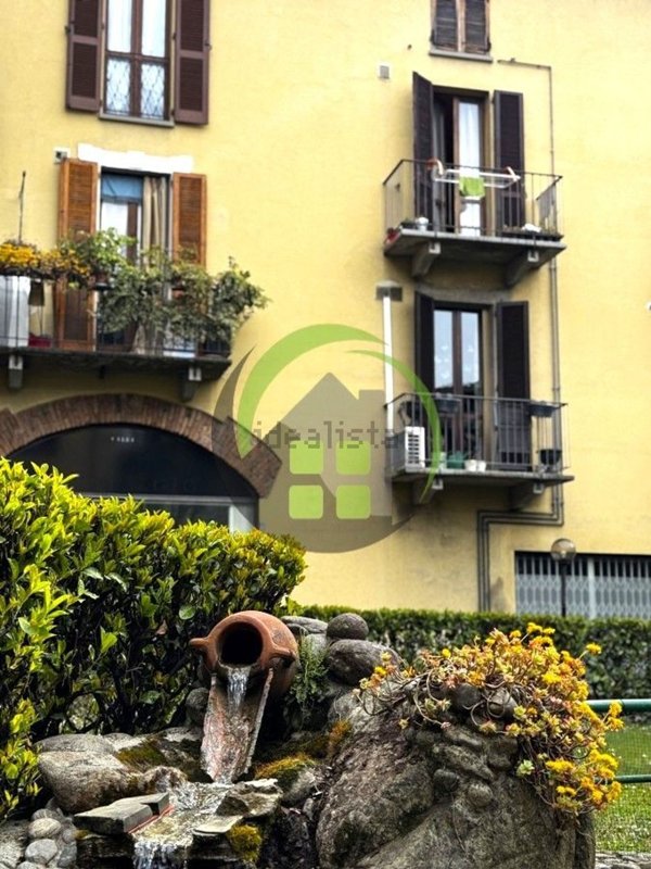 appartamento in vendita a Caprino Bergamasco