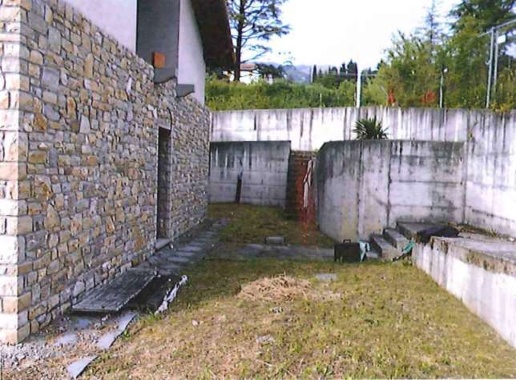 appartamento in vendita a Caprino Bergamasco in zona Ombria