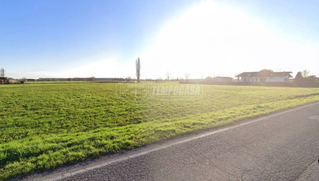 terreno agricolo in vendita a Caravaggio