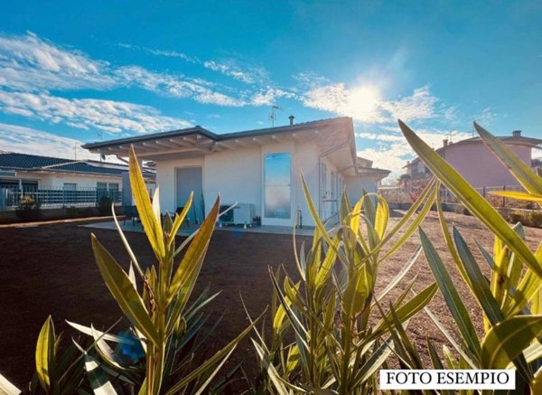 casa indipendente in vendita a Caravaggio