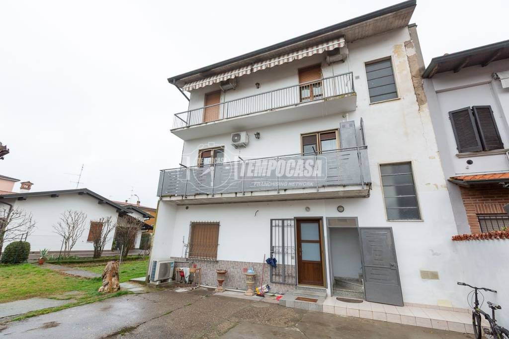 appartamento in vendita a Caravaggio